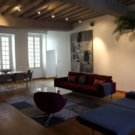 House Le Pont Levis Holiday home *